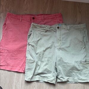 Tommy Bahama lot of two Cargo Shorts size 40